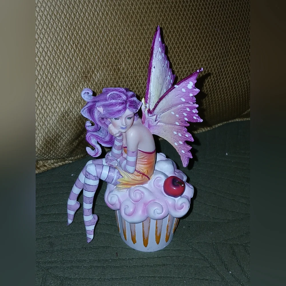 Amy Brown Fairy PACIFIC GIFTWARE Cherry Cupcake  Pink Hanging Tree Ornament EUC